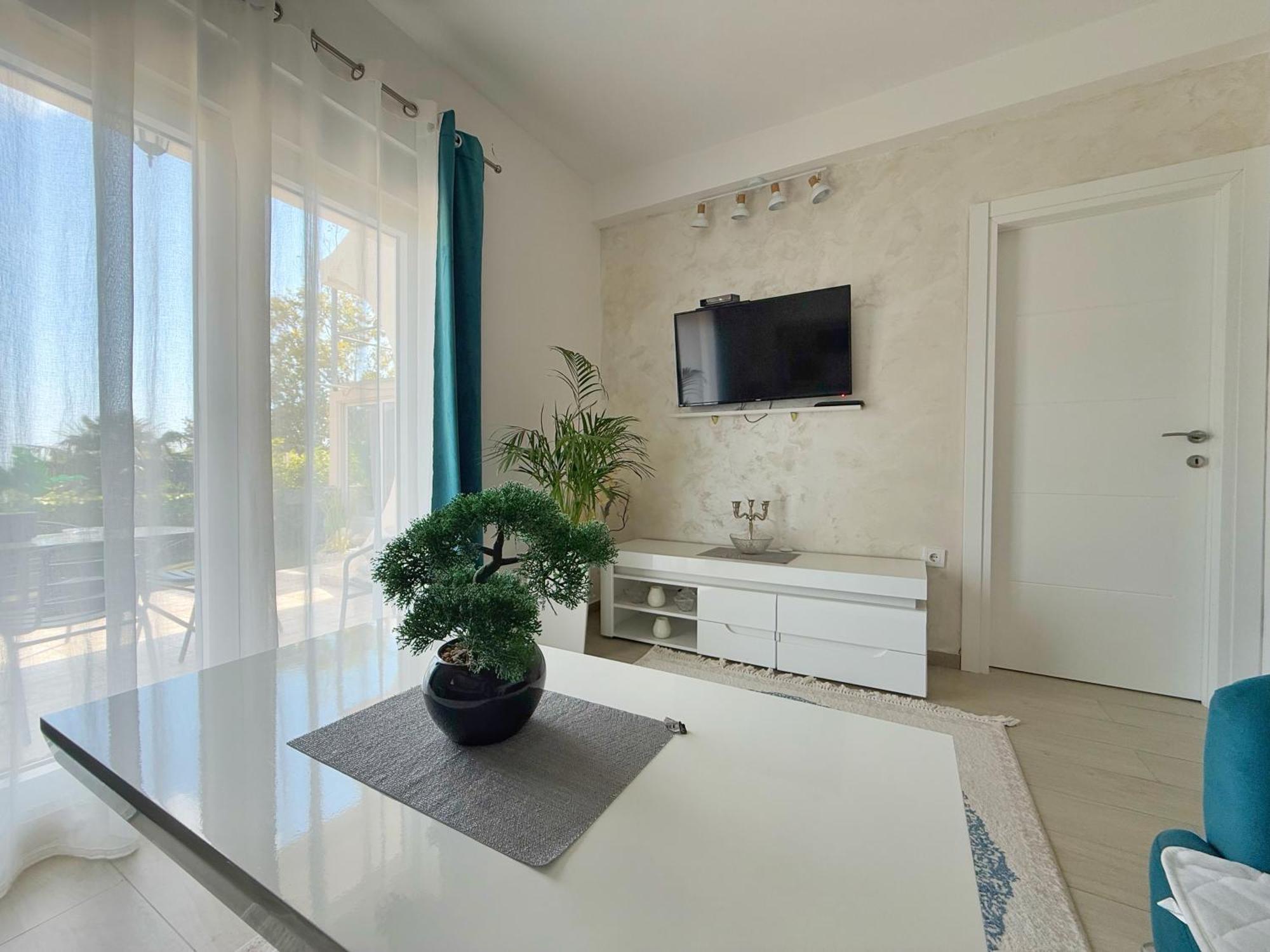 Apartmani Avanti Becici Exterior foto